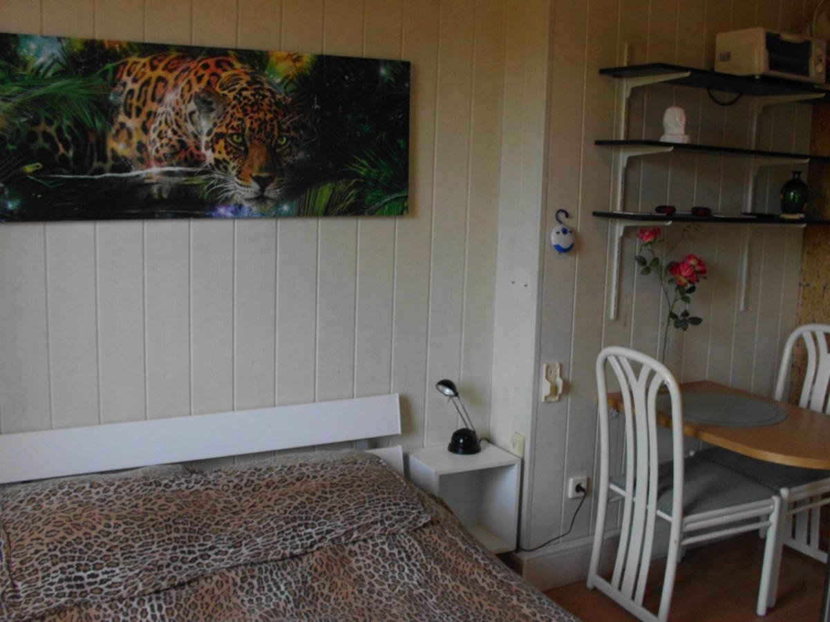 Lovely Apartment 2 Et Inkl Parkplatz Nach Verfuegbarkeit Essen Exterior photo